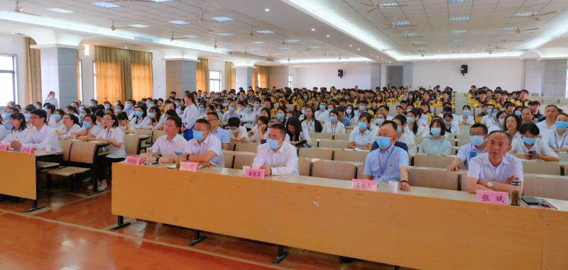 參會人員.jpg 參會人員.jpg