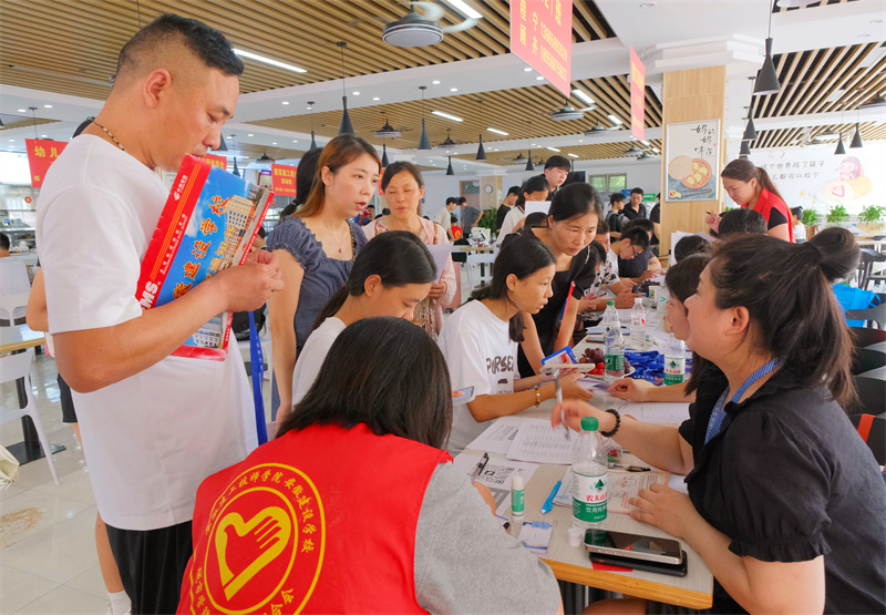 新生報到現場 (4).jpg 新生報到現場 (4).jpg